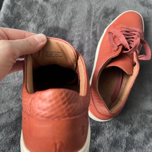 Frye Ivy Snake Embossed Leather Women Sneakers in Rosewood Size 8.5 - Picture 6 of 11